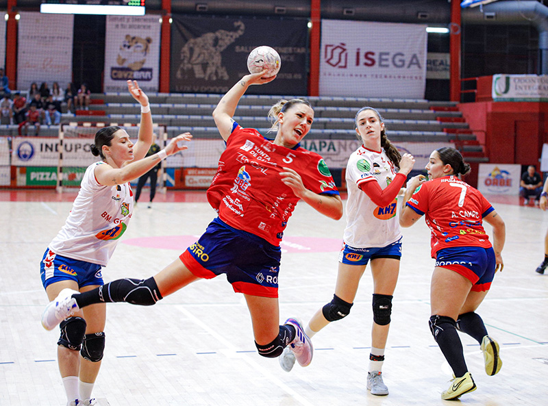 CHAPANOR Y BALONMANO PORRIÑO: UN GOL POR LA COMUNIDAD